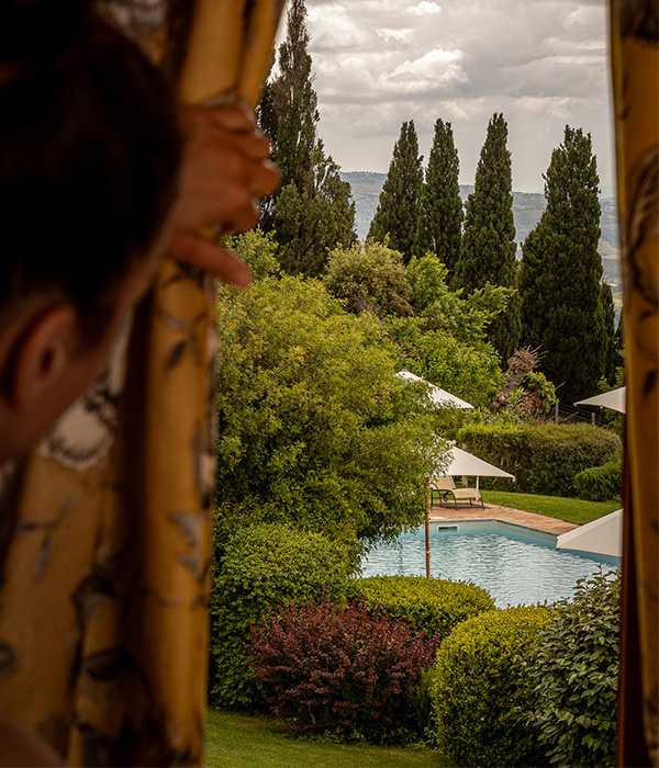 suite_vista_giardino_gallery_soggiorno_dettagli